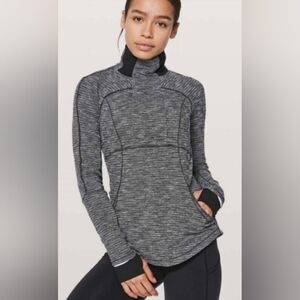 Lululemon 6 Gray High-Neck Pullover Running Workout Top Pockets Small